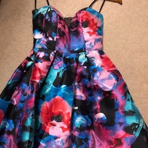 Macy’s homecoming dress juniors size